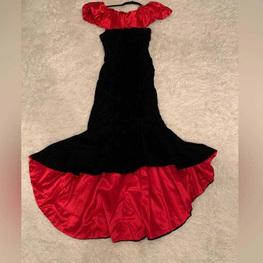 Gunne Sax Jessica McClintock gown